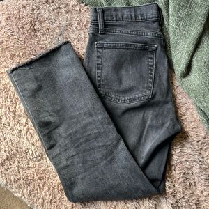 GAP Denim Cheeky Straight Charcoal Jeans in size 27 Regular